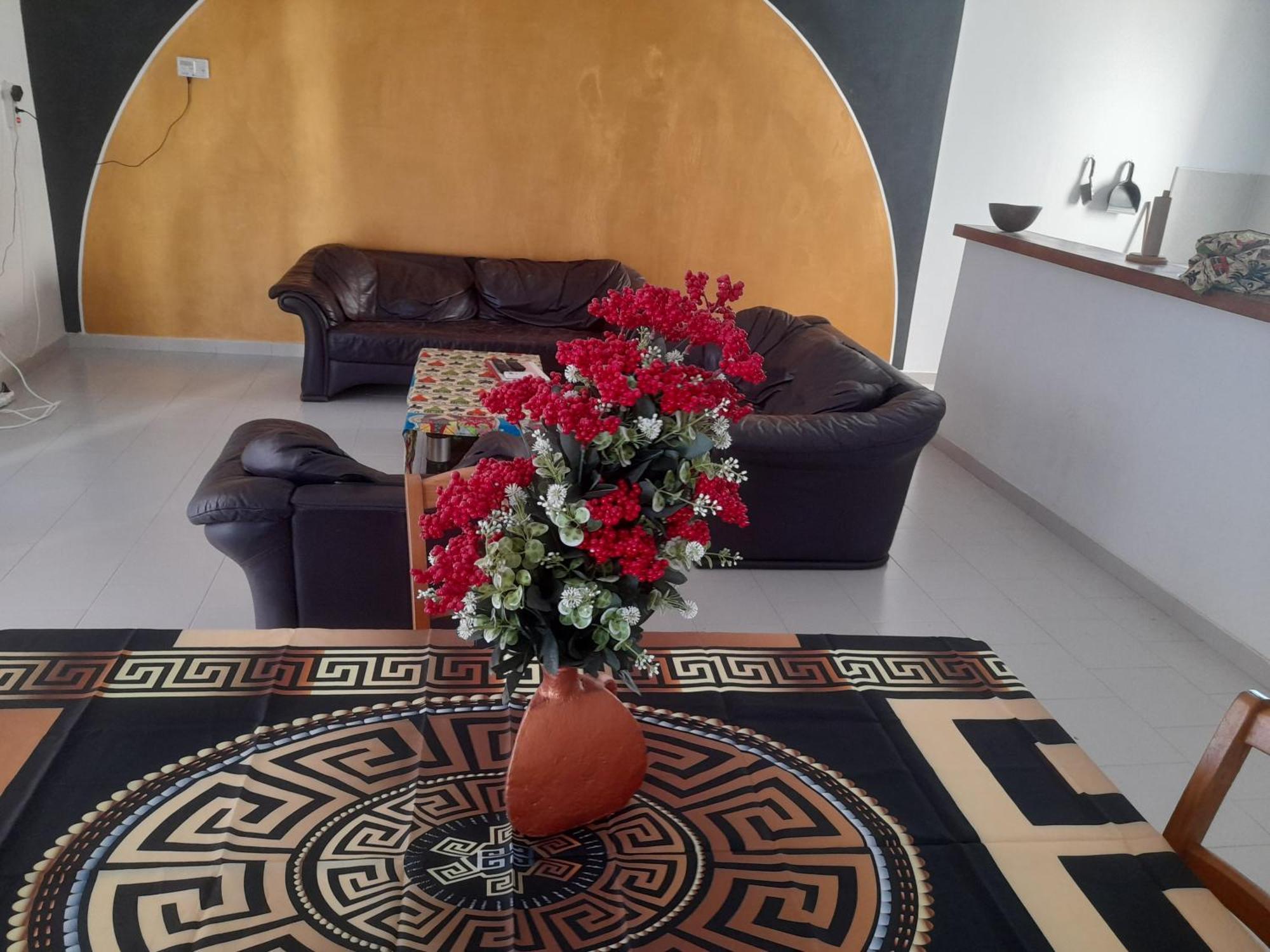 Appartement Familial Spacieux Avec Climatisation Ziguinchor Ngoại thất bức ảnh